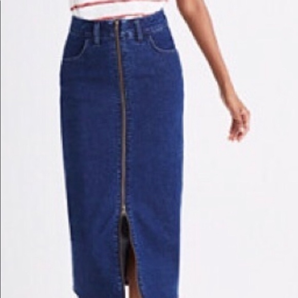 Madewell Dresses & Skirts - Madewell Midi Front Zipper Denim Skirt Sz32